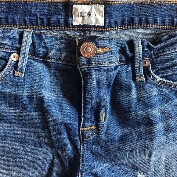Hudson Jeans Denim Shorts - size 26. - Picture 5 of 7
